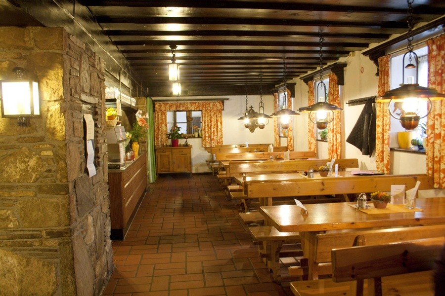 Huber restaurant coupons