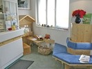Wartezimmer mit Kinderecke
