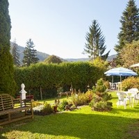 Pension Haus Feuchtl Garten6