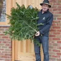 CHRISTBAUMHOF MANZL Familie Holzner - HOFLADEN