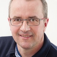 R. AIGNER - EISEN METALL, KRÄNE u. HEBEBÜHNEN, CONTAINER