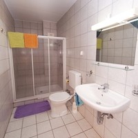 KÖLBLEITNER TRANSPORTE BAGGERUNGEN INDUSTRIEDEMONTAGEN | FRIEDI´S PUB Fremdenzimmer MINICHBERGER-KÖLBLEITNER