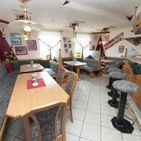 KÖLBLEITNER TRANSPORTE BAGGERUNGEN INDUSTRIEDEMONTAGEN | FRIEDI´S PUB Fremdenzimmer MINICHBERGER-KÖLBLEITNER