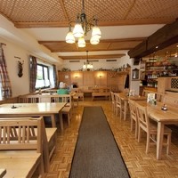 Josef Spiegelhofer - Weinbau, Heurigerbuffet, Restaurant