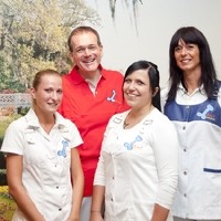 Zahnarzt Med. rat. Dr. Beinl - Implantologie Zahnregulierungen
