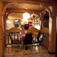 Isa Aboodeh Pizzeria Valentino4