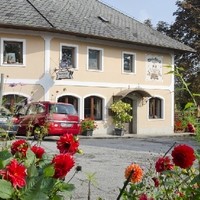 Wirt Z' Leombach Fam. Schliessleder Gasthaus und Jausenstation 