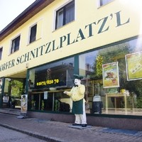 Schnitzlplatzl Berndorf 3