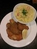 Heute gibts
1. Backhendel mit Erdäpfelsalat 
und
2. Bauernnockerl mit Chinakohlsalat