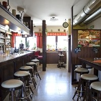 Käst Cafe Pub 33