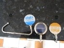 Handtaschenhalter mit Logo
