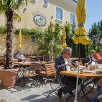 Tsionaras Christos   Hotel & Restaurant ELIA53