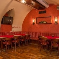 Imre GmbH Pizzeria11