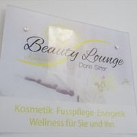 Doris Sitter Beauty Lounge1