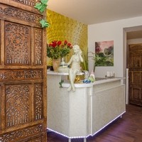 Doris Sitter Beauty Lounge3