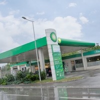 Brenner Helga   bp Tankstelle2