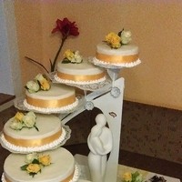 hochzeitstorte mit echten rosen 1 20160607 1566797963