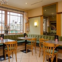 Ulbinger   Cafe10