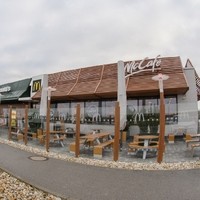 McDonald's Hochleithen1