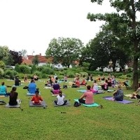 Yoga Day Fernitz - Benefiz-Yoga