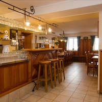 Sebastian Feichtinger Wirtshaus zur Lini4