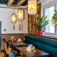 u's Wok Asia Restaurant & Bar13