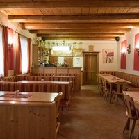 Gasthaus   Pizzeria   Pub Starka10