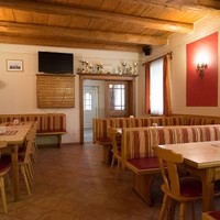 Gasthaus   Pizzeria   Pub Starka14