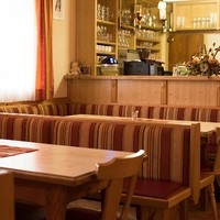 Gasthaus   Pizzeria   Pub Starka16