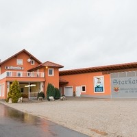 Gasthaus   Pizzeria   Pub Starka22