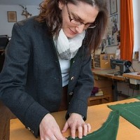 Mag. Maria Herndl Maßschneiderei8