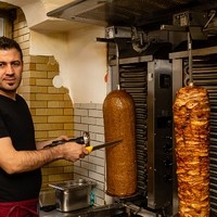 izzi Kebap & Pizza3