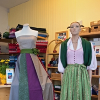 Ernestine Mittermayr Runge Stoffgschäft13