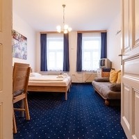 Mariazellerhof   Hauser KG15