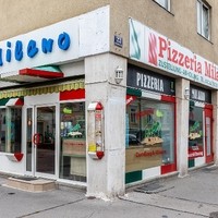 Pizza Milano7