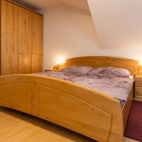 Familie Maier Weinbau Heurigenschank Gästezimmer12