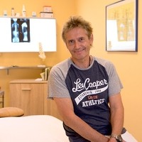 Dr. Wolfgang Ostheimer1