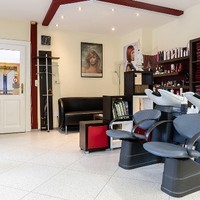 Salon Regina2