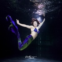 Unterwasser Fotoshooting Parthl Martin Mermaid ganz in Blau