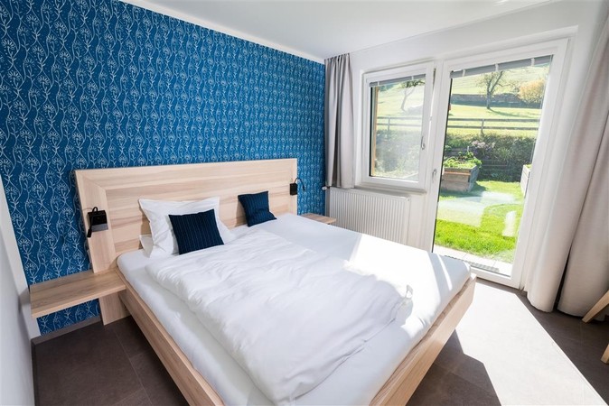 4 Gästezimmer plus Frühstücksraum