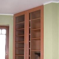 Nischenschrank