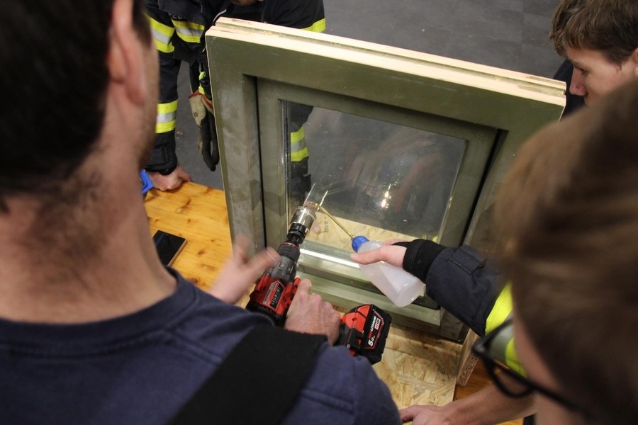 Schulung: Liftöffnung & Fensteröffnung