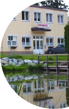 Eingang Miraplast neu