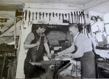Schmiede alt