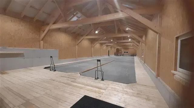 Eishalle 640x359
